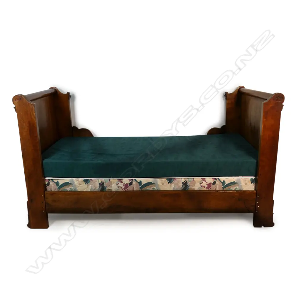 A c.1850 French cherrywood Bateau lit (day bed), Image 1++